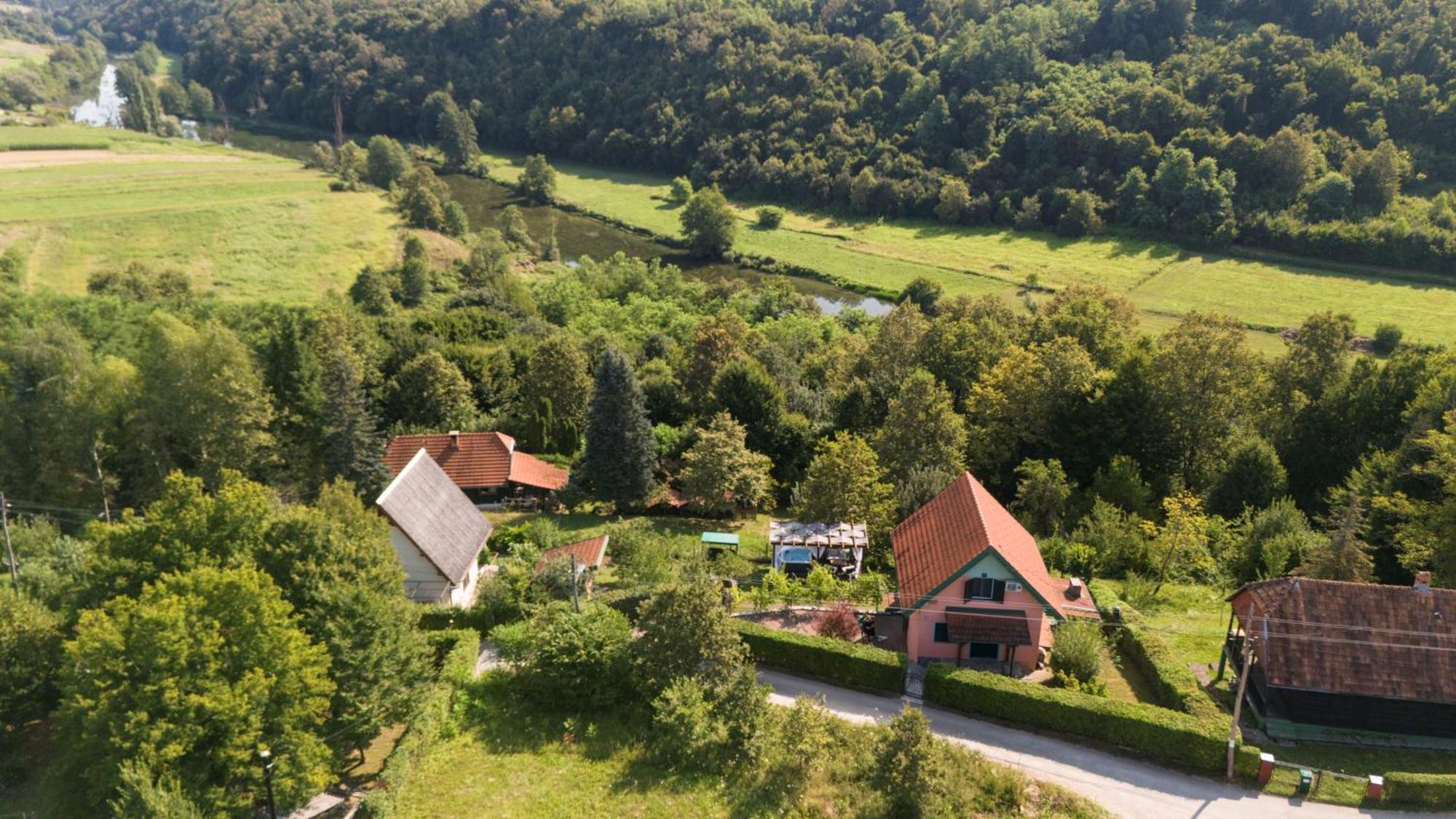 Frketic SeloKuca Za Odmor Casa Huerta别墅 外观 照片